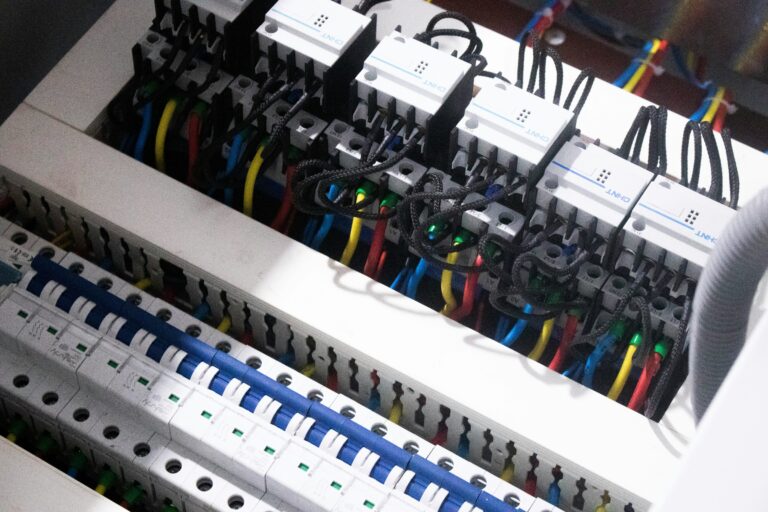 Electronic 7